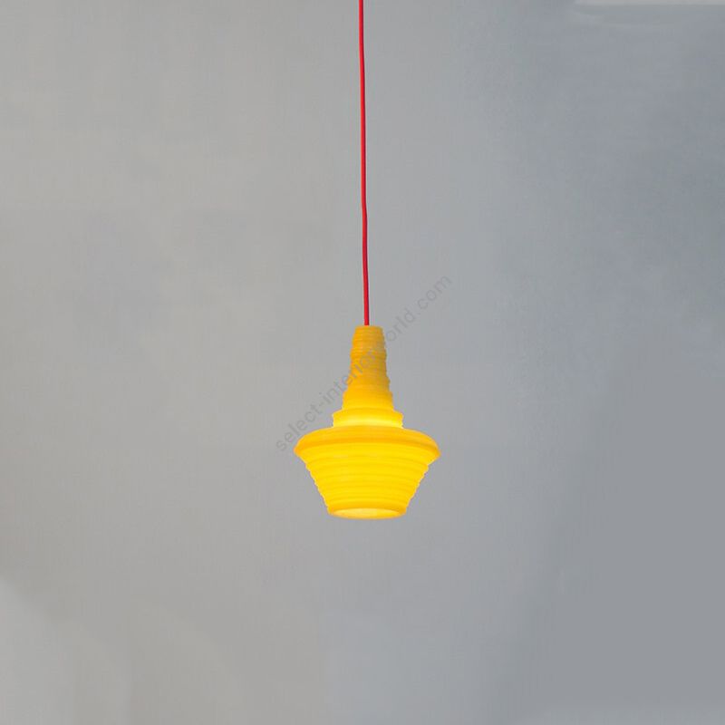 Pendant lamp / Yellow finish
