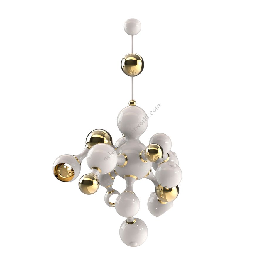 Endfertigung: White lacquered and gold plated
